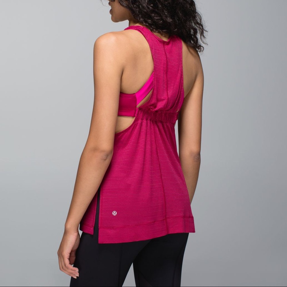Lululemon Stash It Tank Cranberry